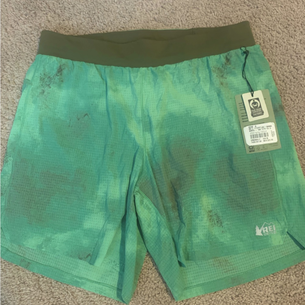 Mens running shorts 7”